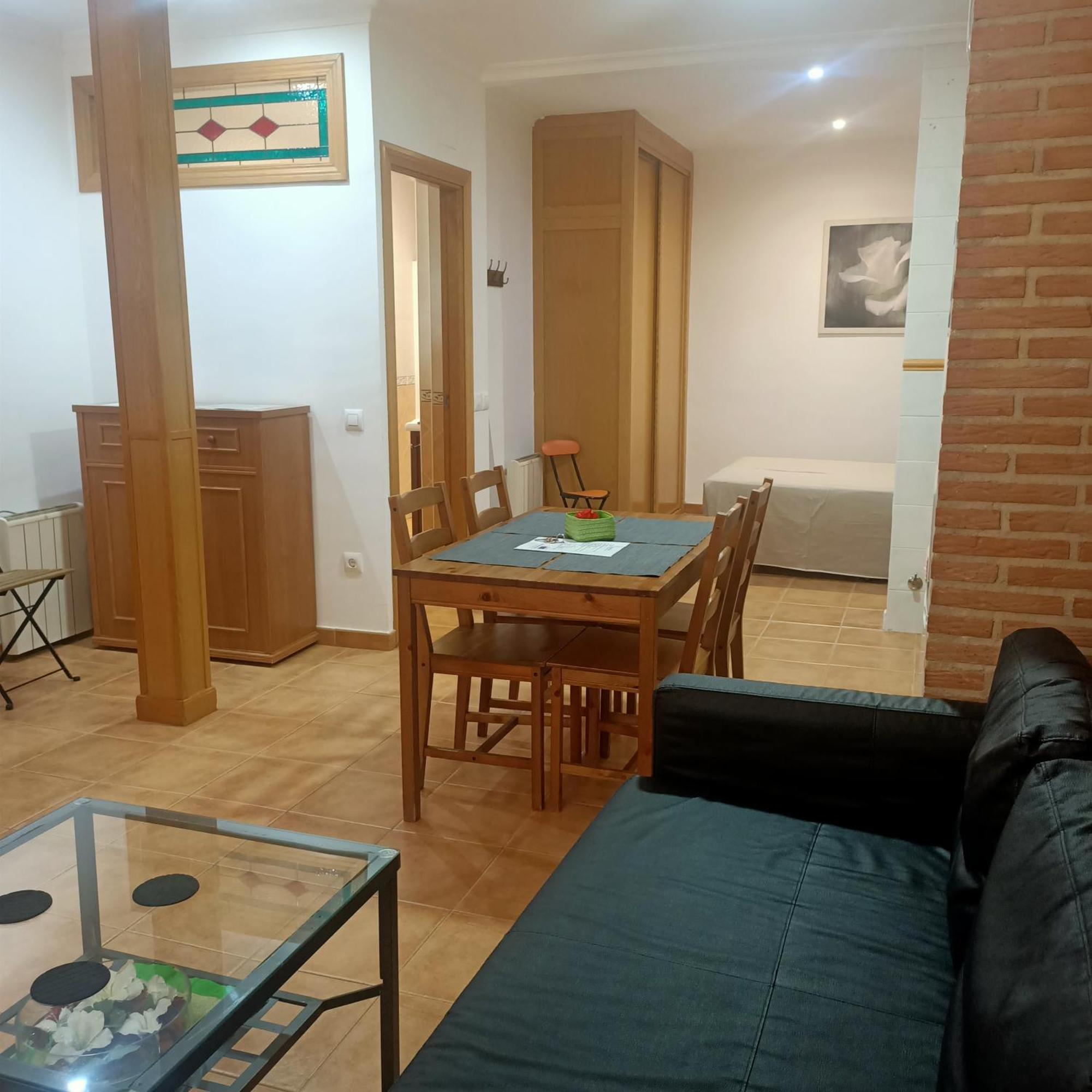 Antequeruela Tourists Home โตเลโด ภายนอก รูปภาพ