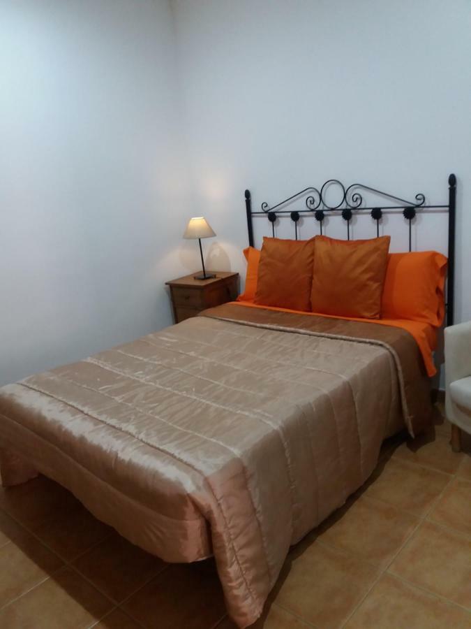 Antequeruela Tourists Home โตเลโด ภายนอก รูปภาพ